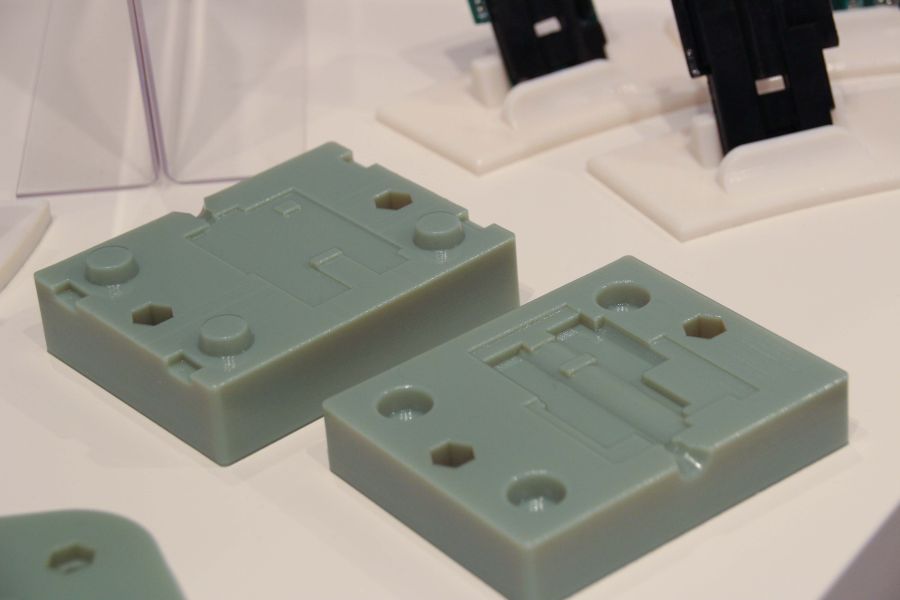 Ook op Formnext waren er voorbeelden te vinden van 3D geprinte spuitgietmatrijzen, zoals bij Stratasys dat veel van deze toepassing verwacht.