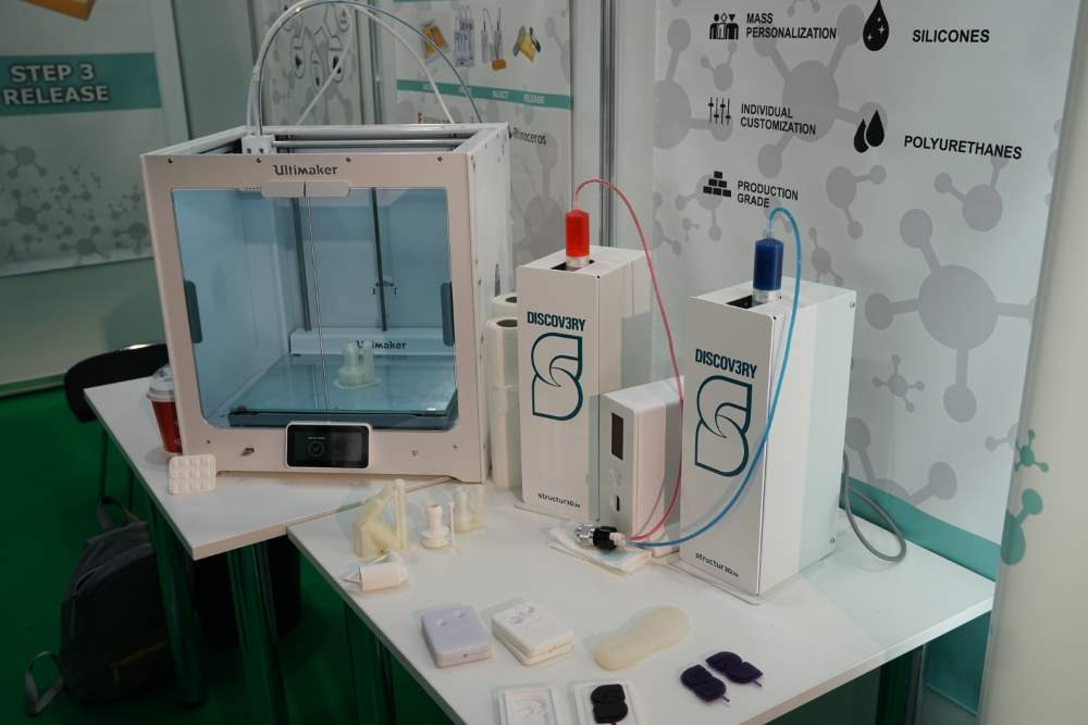 Structur3D